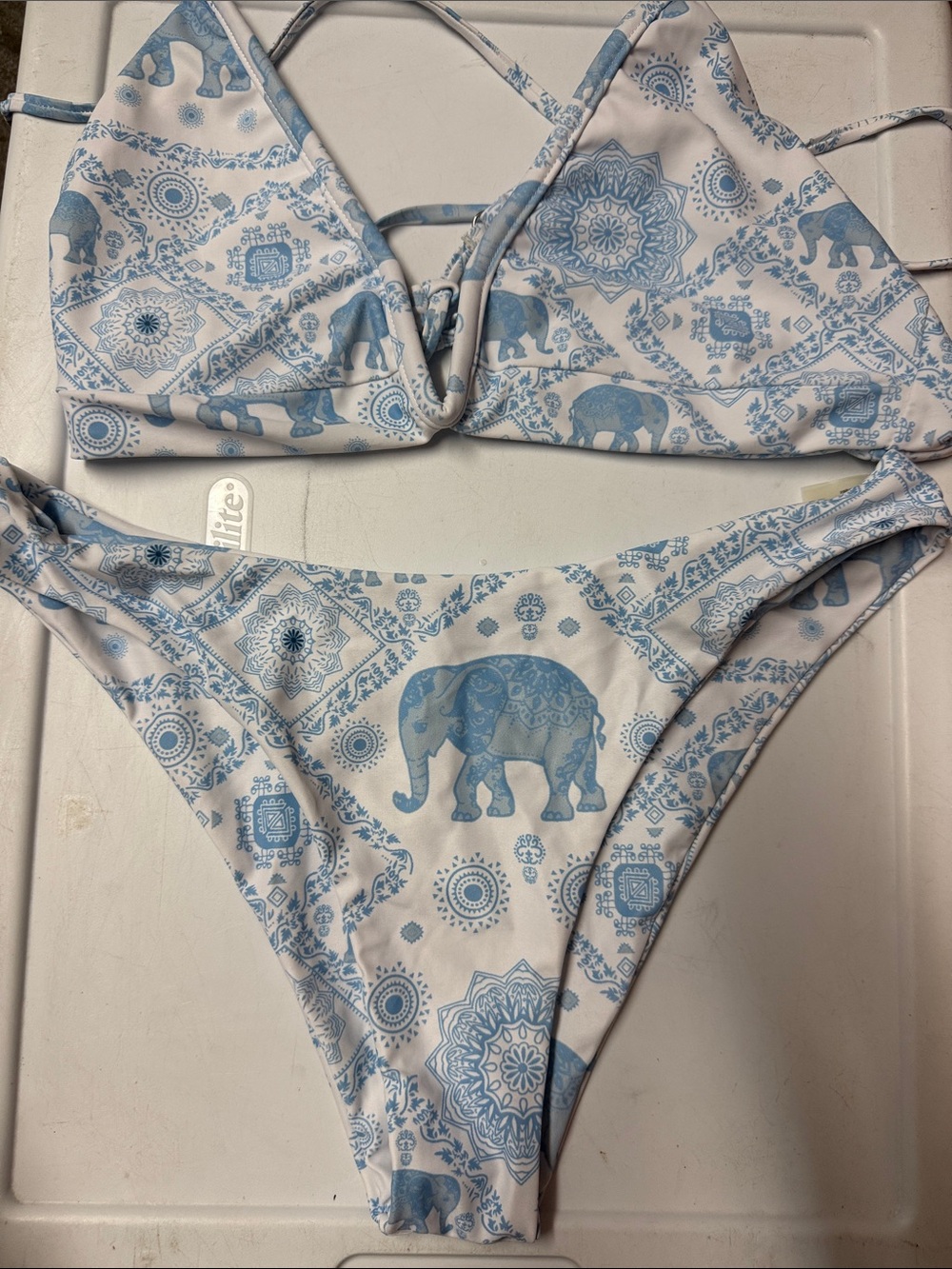 Zaful White and Light Blue Elephant Print Triangle V Top Bikini